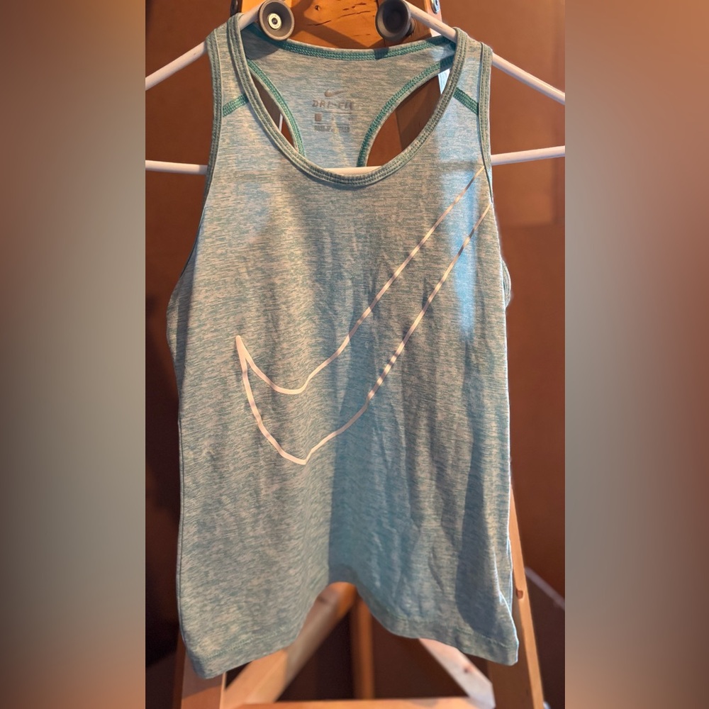🌷5/$10🌷Nike Blue Tank Top